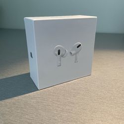 *Sealed*AirPods Pro’s 2