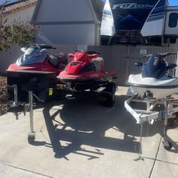 3 Jet Skis With 2 Trailers 