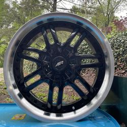 18 x 7.5 American Racing Wheels(4.5 x 5)