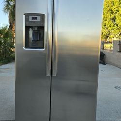 Refrigerator GE Stainless Steel 
