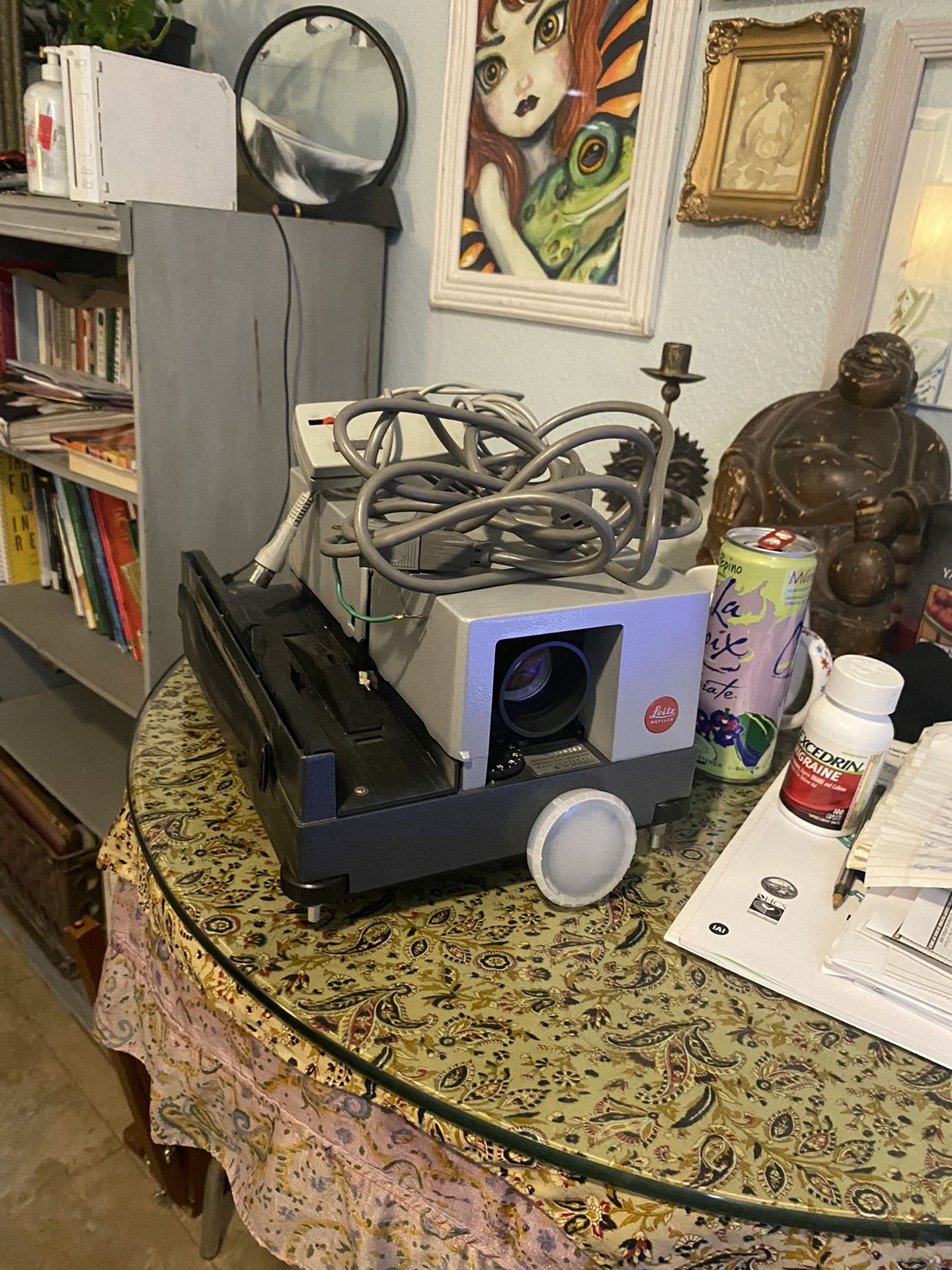 Leica Leitz Wetzlar Pradovit Color 2x2 Slide Projector w Colorplan 90mm