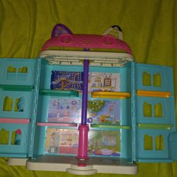 Gabby DOLL  House 