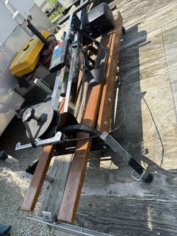 Cross Country Classic Pro Nordic Skiier 