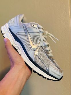 nike vomero 5's