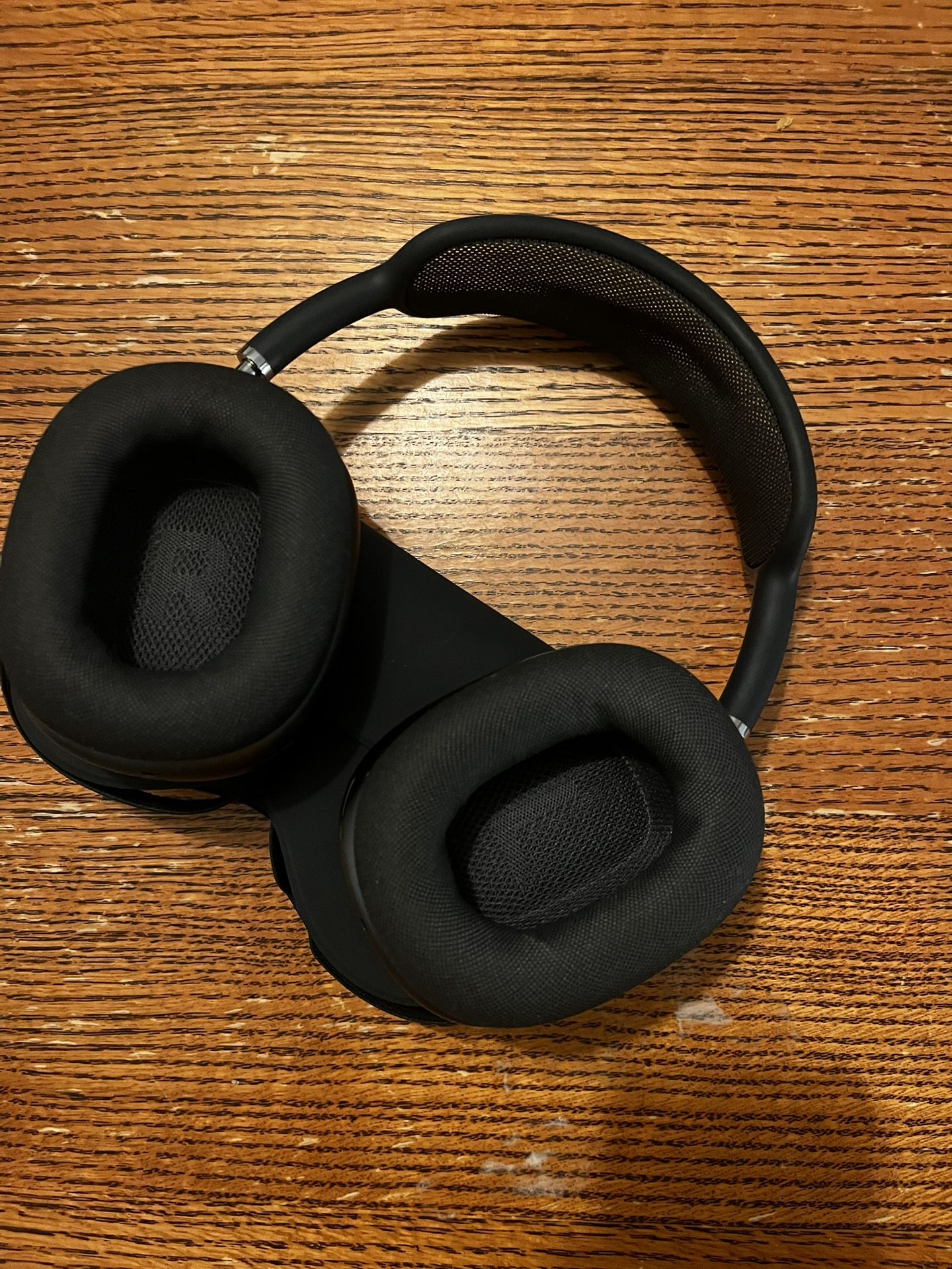 AirPods Max 1st Gen Lightning
