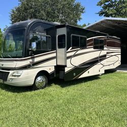 2014 Fleetwood Southwind 36L