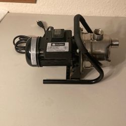 Utilitech Water Pump 1 HP