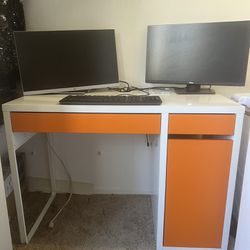 IKEA Small Desk PICK UP ONLY