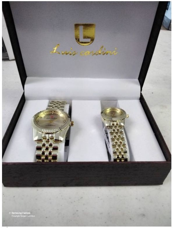 Luis Cardini His and hers Watch Set Brand: Louis Cardini Color: Gold Additional