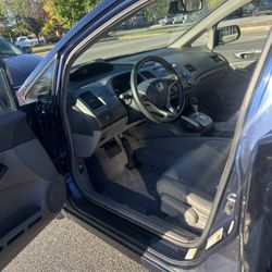 2010 Honda Civic LX 4dr Sedan