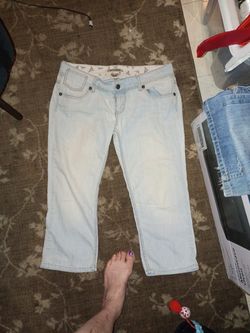 Capris