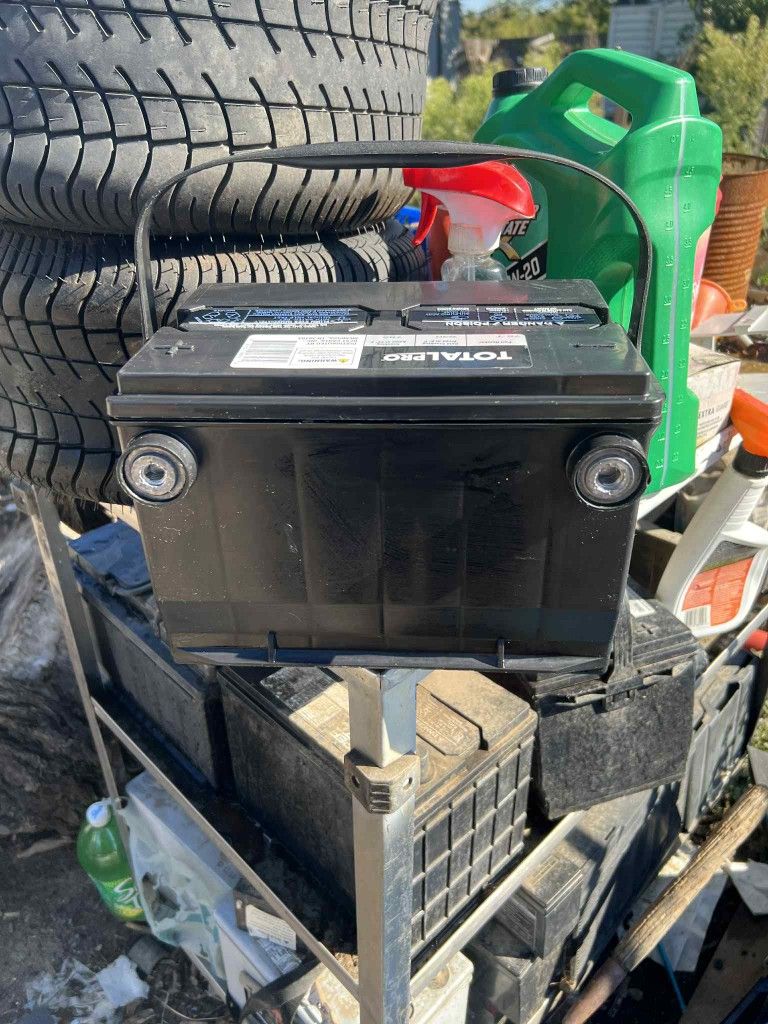 2025 Like New Total Pro Side Group 78-T Post Battery 100% Health And 100% Charge