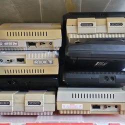 Super Nintendo Snes / Sega Genesis  Console Lot 