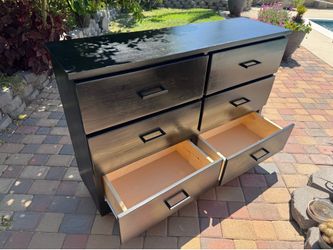 Black Dresser 6-Drawer