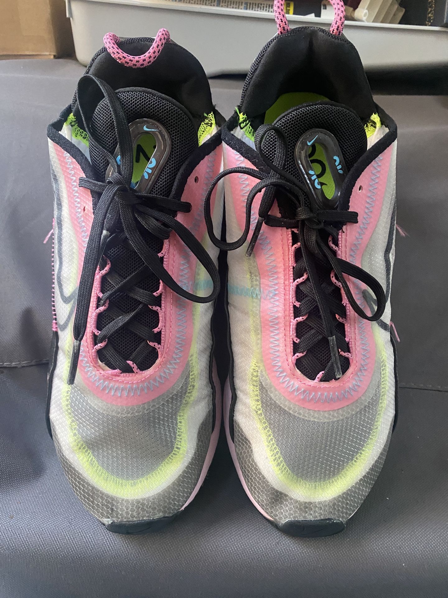 Nike Air Max 20/90  Woman Tennis Shoes Size 8.5