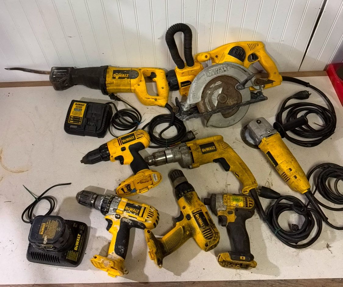 Dewalt Power Tool Set