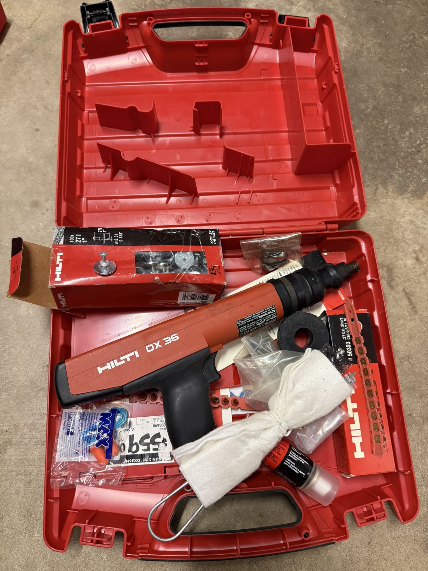 HILTI Plate Nailer Gun