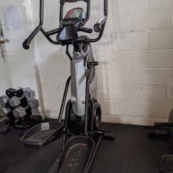 Bowflex Max Trainer M6