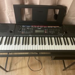 Yamaha Psr-E263 Keyboard 
