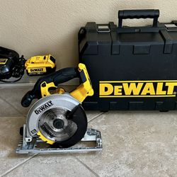 ⚙️DeWalt 20V 6.5″ Cordless Circular Saw + 4 Ah Battery, Charger & Case ⚙️