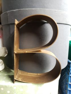 Letter B gold home decor