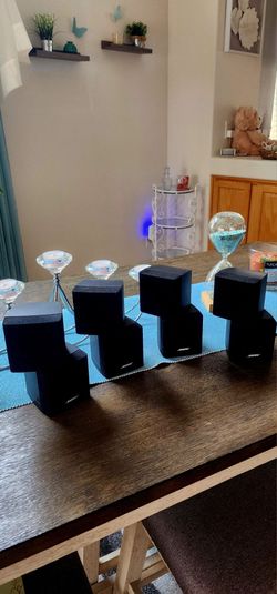 4 Bose Surround Sound Speakers. Make An Offer.  MPU