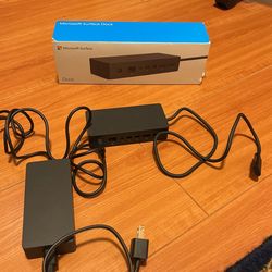 Mircorosoft Surface Charger 