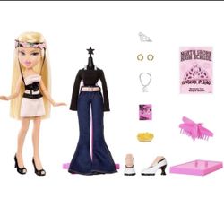 Bratz x Mean Girls Regina George Limited Edition Collector's Doll In HAND