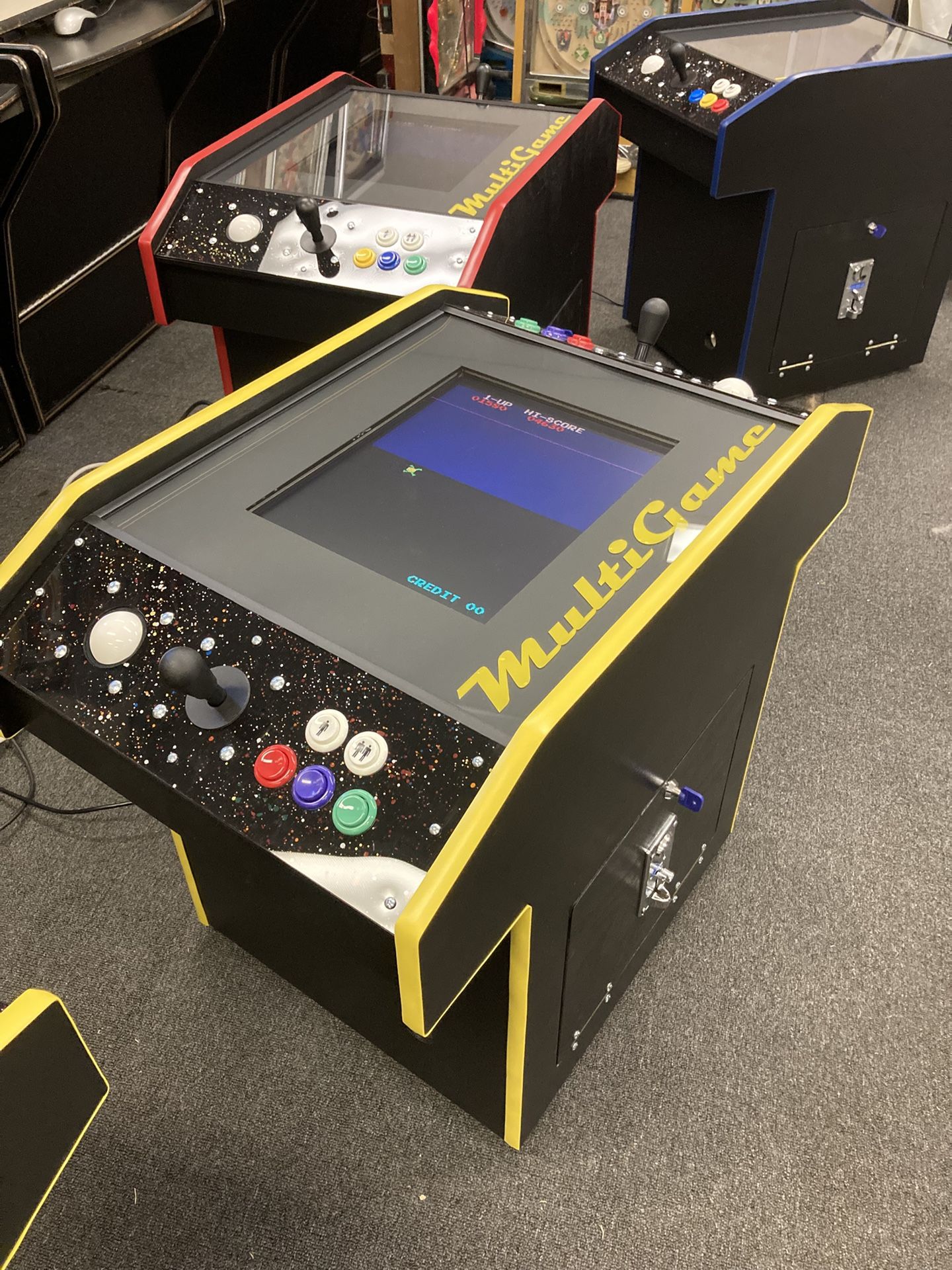 Arcade Cocktail Table Machine With 60 Games