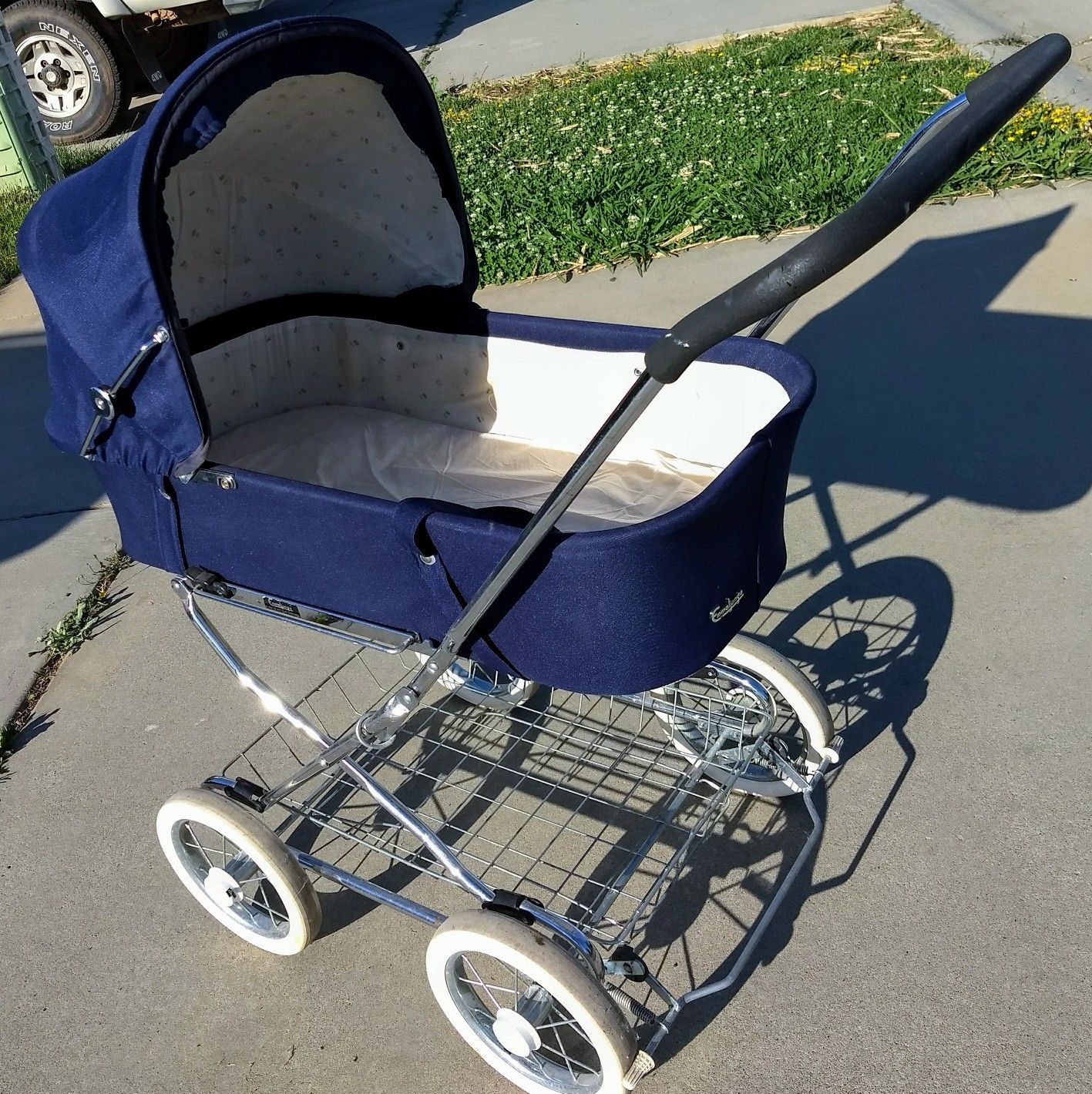 Vintage Emmaljunga Swedish Bassinet Stroller