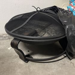 Fire pit with cover