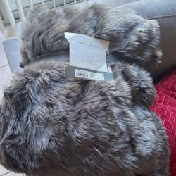 NWT:  Soft Throw Never Used