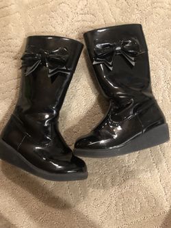 Girls Tall Boots- Size 9