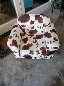 Like New Pet Chair Nice 20.00