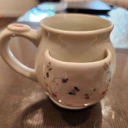 Vintage Ceramic Butterfly and Floral Tea Cup with Bag Holder, 8 oz, Thumb Rest