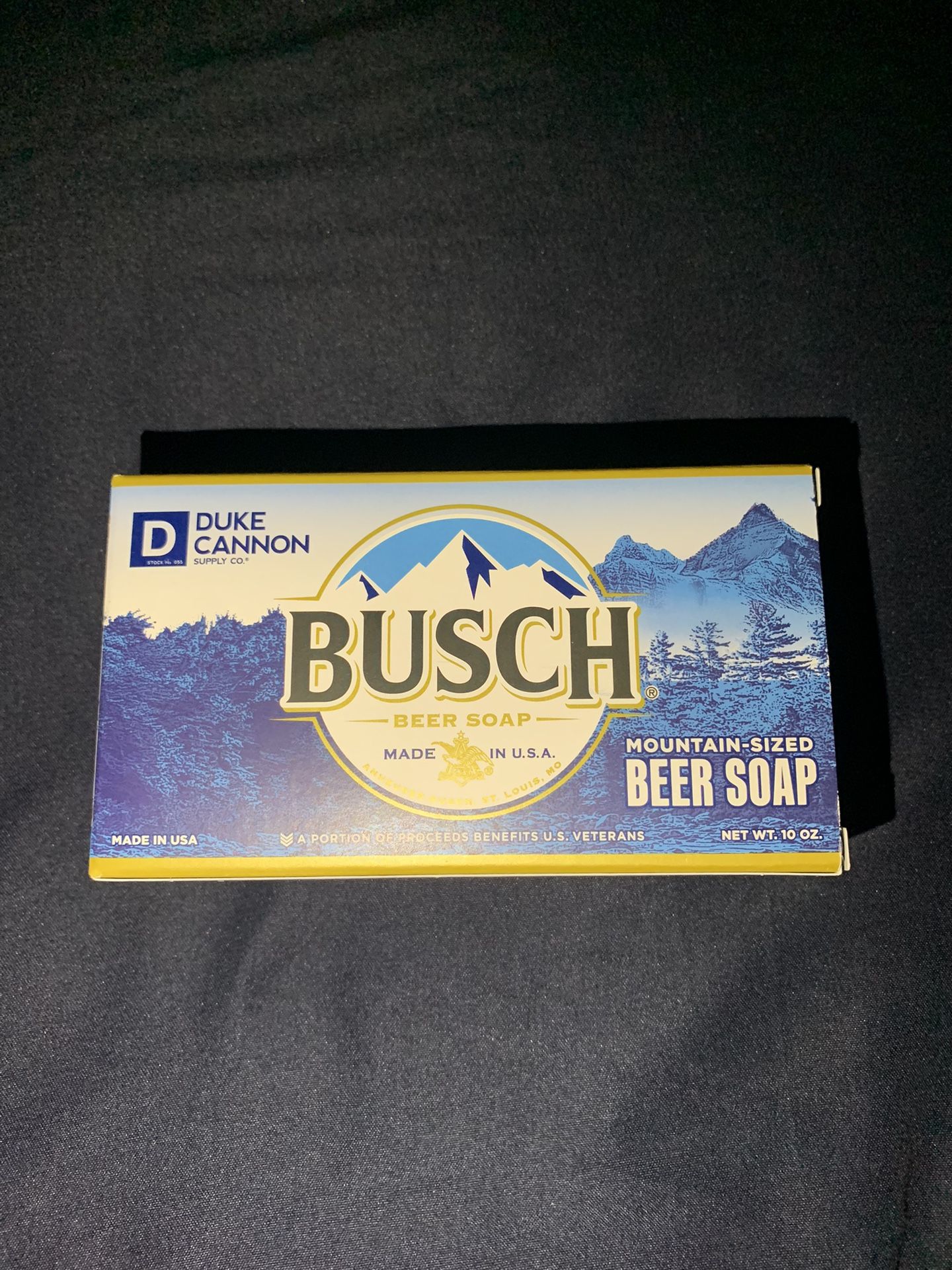 BRAND NEW - Duke Cannon Busch Beer 10 oz Bar Of Soap