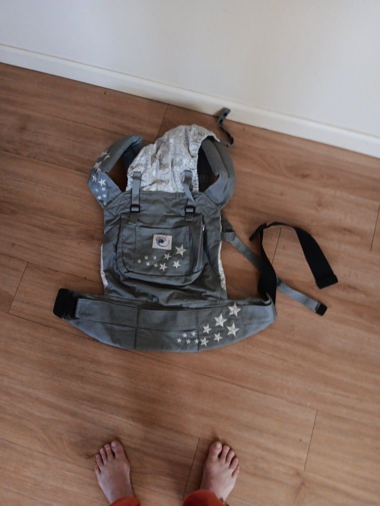ERGObaby Baby Carrier