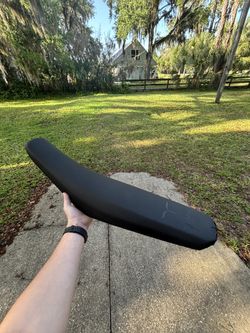 Talaria XXX Stock Seat