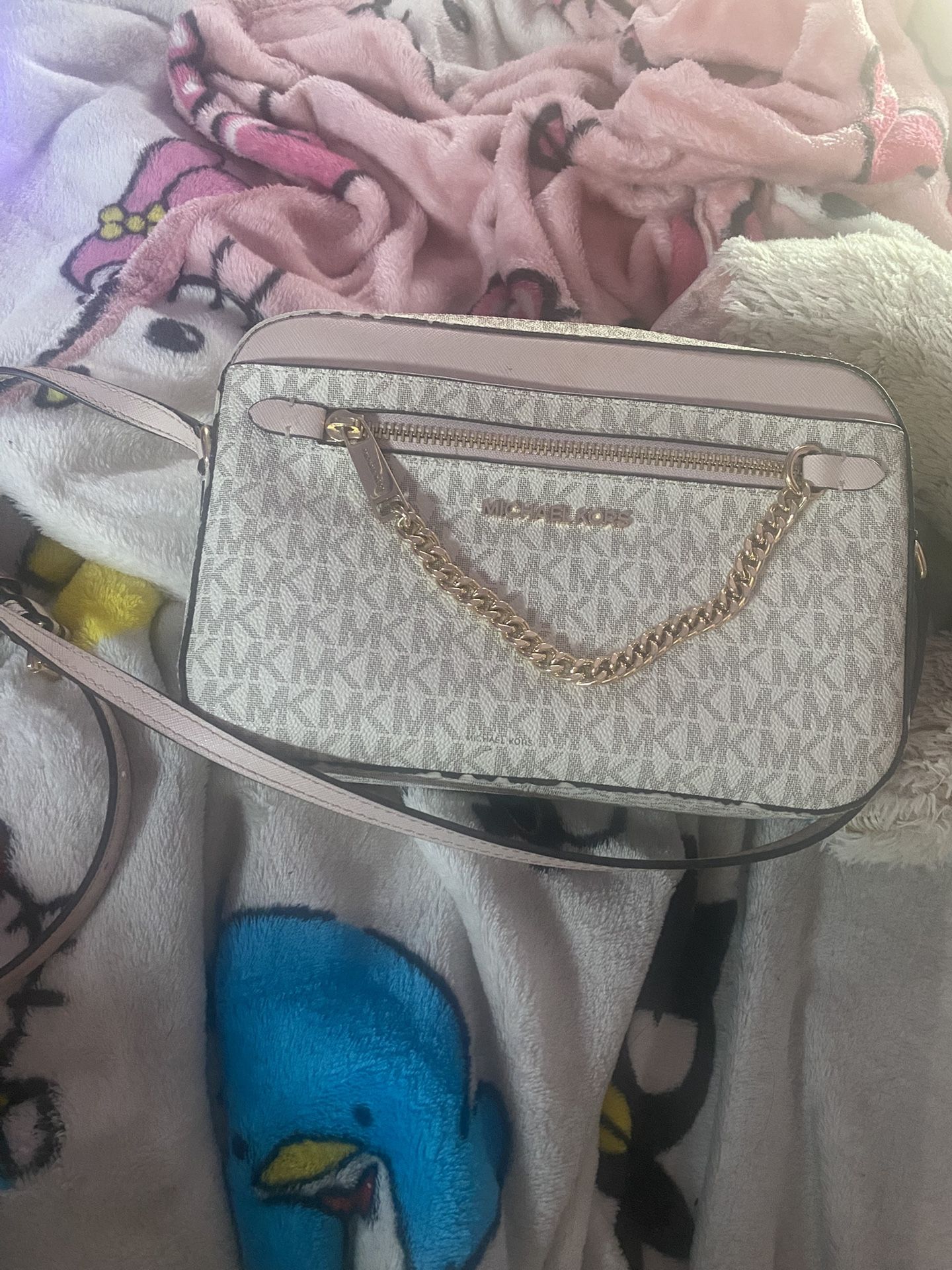 Mk purse 