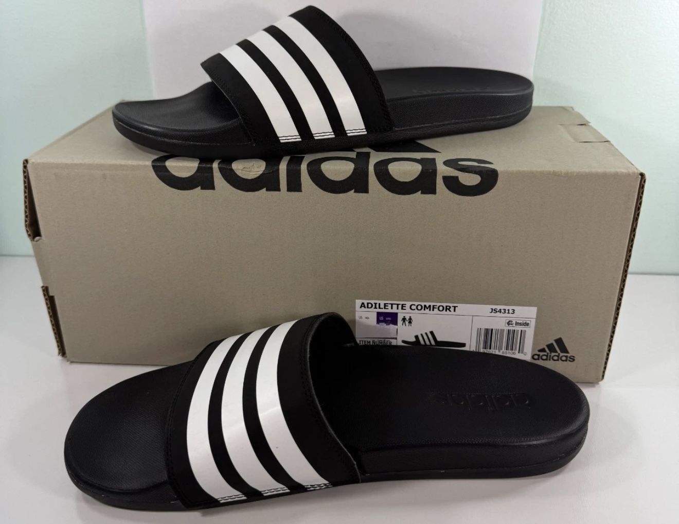 New Adidas Slide Adilette comfort - men’s size 7/ women’s size 8