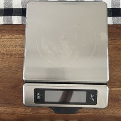 OXO 11lb Scale 