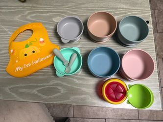 Feeding Little Baby Plates