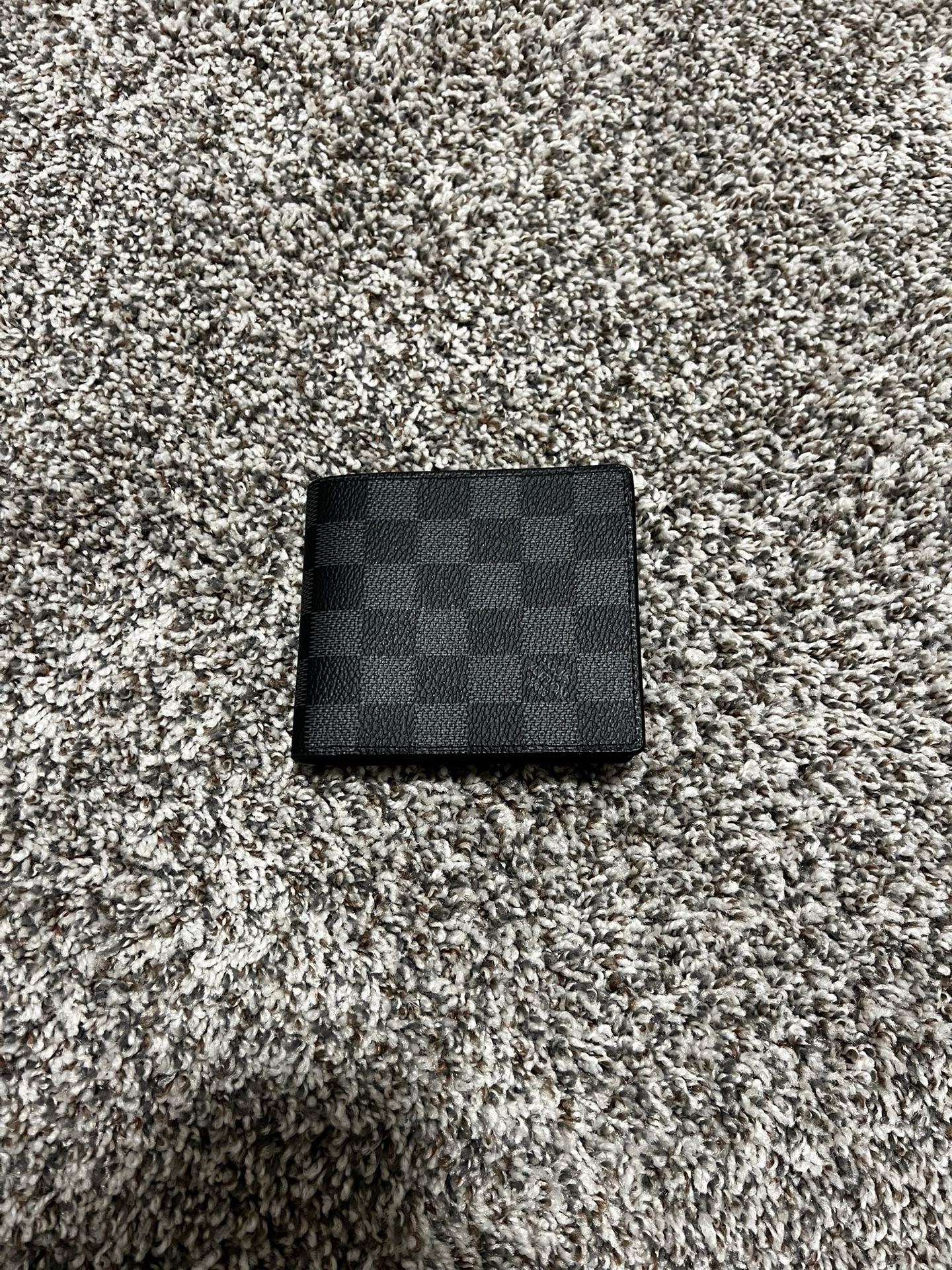 LV Wallet