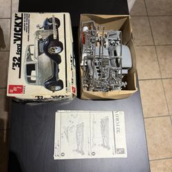 32 Ford Vicky Model Kit