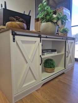BEAUTIFUL FARMHOUSE COFFEE STATION OR BUFFET SLIDER DOORS AND WOOD TOP BRAND NEW 60X17X30
