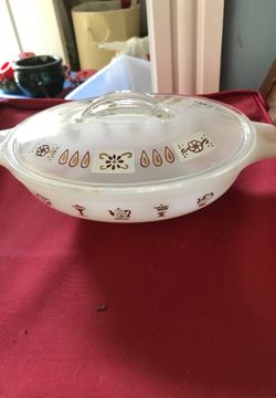 Vintage Glass Bske