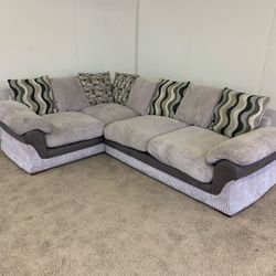 Harvey’s Sectional Couch Sofa *Free Delivery*
