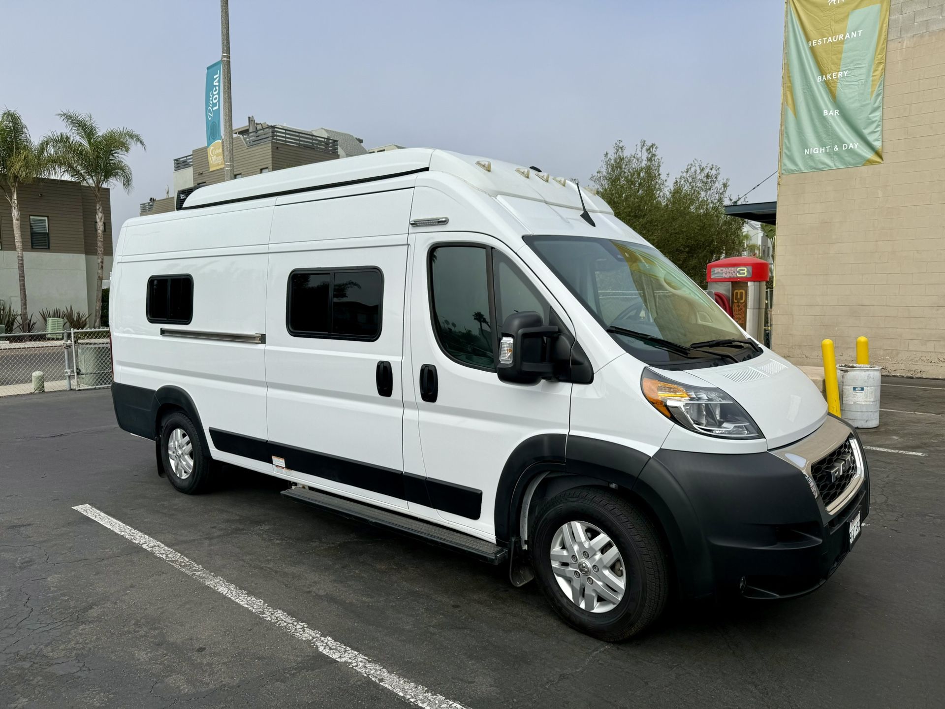 2023 Winnebago Solis 59px