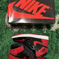 Air Jordan 1 Retro high OG  Size 8.5