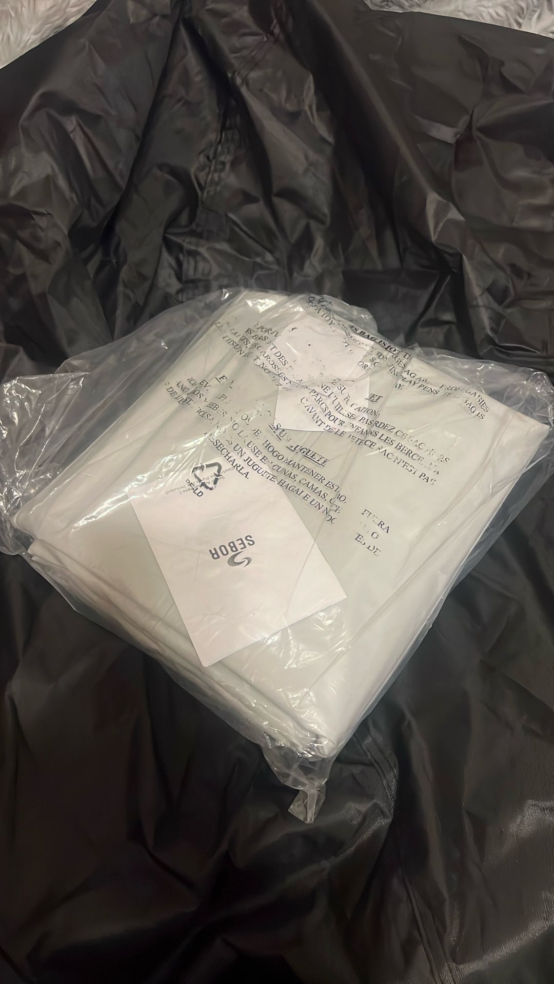 Full Or Queen Never Took Out Of Bag